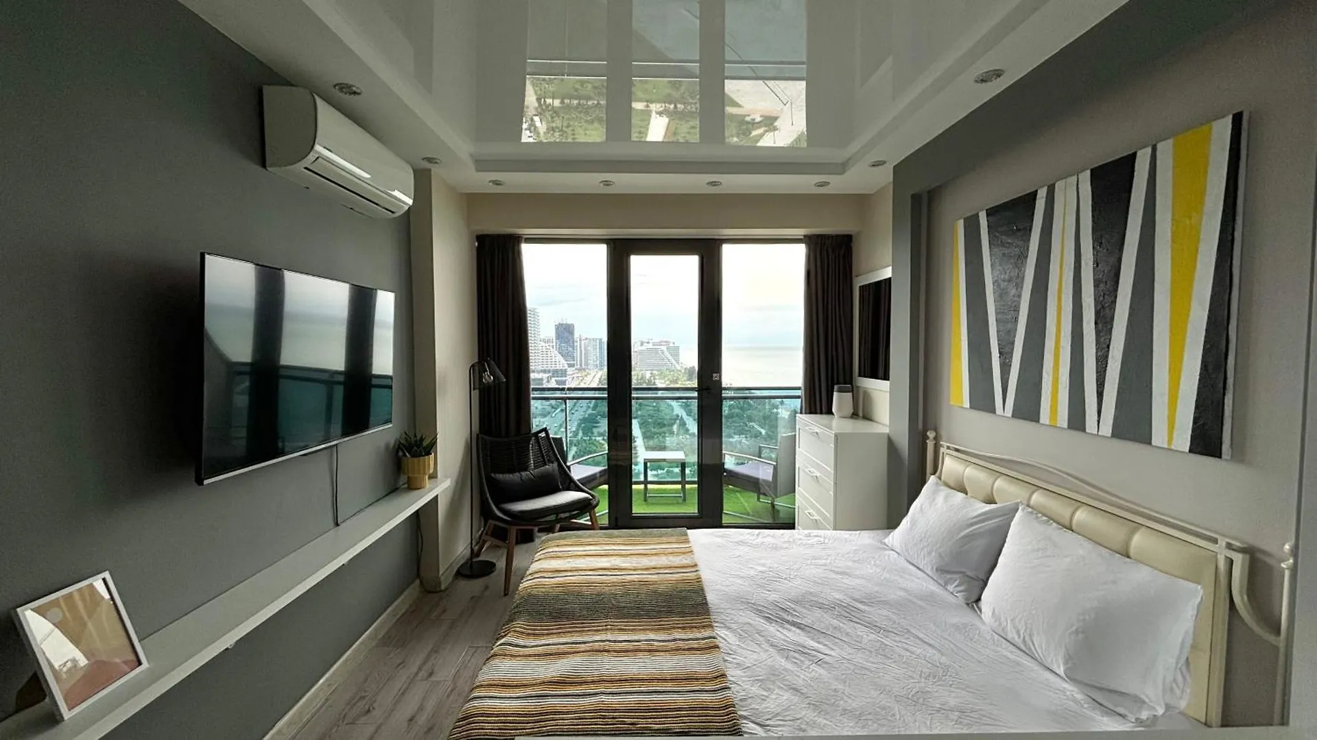 Line Apartments Batumi